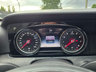 Mercedes E-Class foto 15