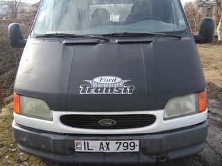 Ford Transit Connect foto 1