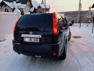 Nissan X-Trail foto 6