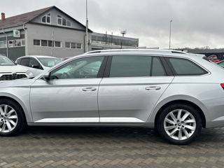 Skoda Superb foto 5