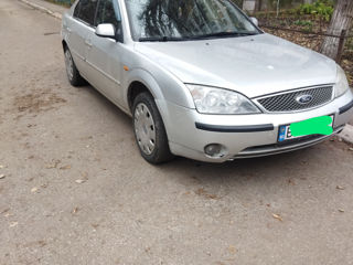 Ford Mondeo foto 1