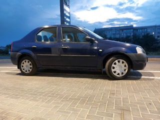 Dacia Logan foto 2