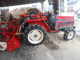 Vand  tractor japonez recent inportat