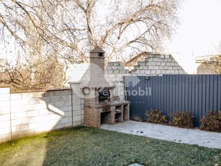 Casă lîngă C.C.Malldova, 3 dormitoare+living, 650 euro ! foto 19