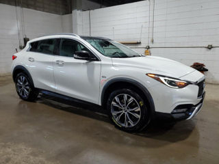 Infiniti QX30