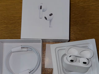 Căști Airpods Generația 3