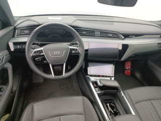 Audi e-tron foto 6