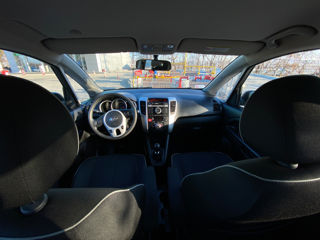 KIA Venga foto 7