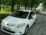 Toyota Auris foto 2