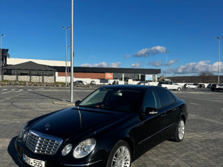 Mercedes E-Class foto 3