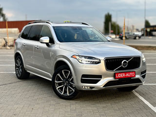 Volvo XC90 foto 1