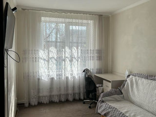 3-комн. кв., 50 м², 1/5 эт.
