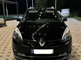 Renault Grand Scenic foto 2