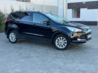 Ford Kuga foto 10