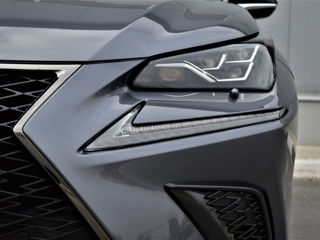 Lexus NX Series foto 3