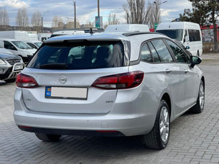 Opel Astra foto 4