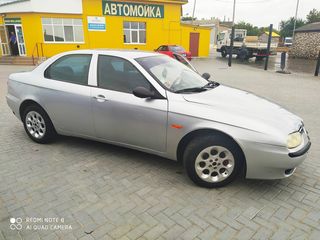 Alfa Romeo 156 foto 2