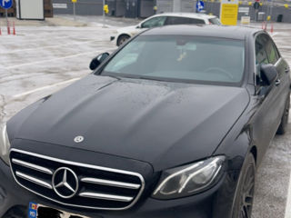 Mercedes E-Class foto 6