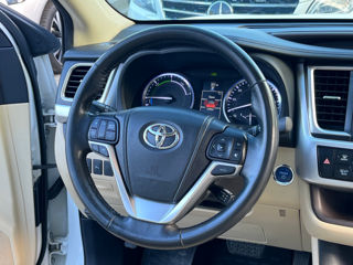 Toyota Highlander foto 11