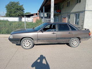 Audi 100 foto 10