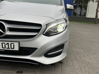 Mercedes B-Class foto 5