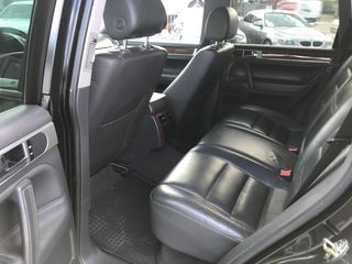 Volkswagen Touareg foto 12