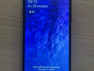 Samsung Galaxy J8 foto 2