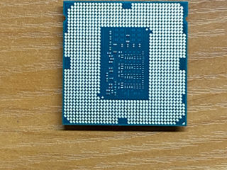 Procesor Intel Core I5 - 4590 3.30GHz + RAM 2*4 DDR3 1600 MHz cadou