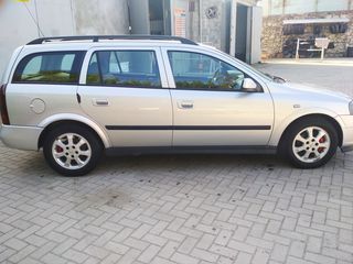 Opel Astra foto 4