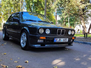 BMW 3 Series foto 3