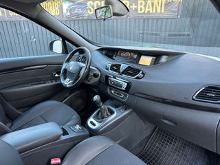 Renault Grand Scenic foto 10