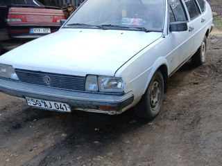 Volkswagen Passat foto 2