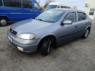 Opel Astra foto 4