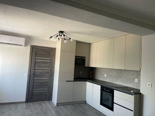 Apartament cu 2 camere, 100 m², Centru, Călăraşi, Călărași foto 5