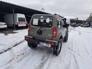 Suzuki Jimny foto 4