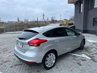 Ford Focus foto 7