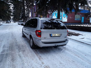 Chrysler Grand Voyager foto 4