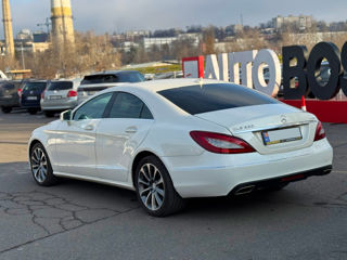 Mercedes CLS-Class foto 8