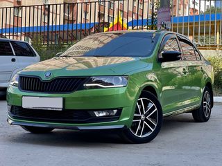 Skoda Rapid foto 1