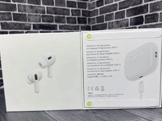 Apple AirPods Pro 2 (model 2024)