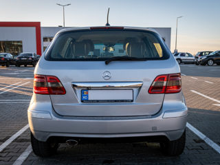 Mercedes B-Class foto 8