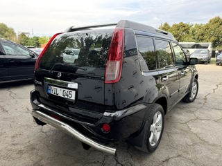 Nissan X-Trail foto 4