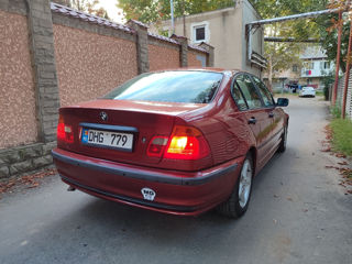 BMW 3 Series foto 6