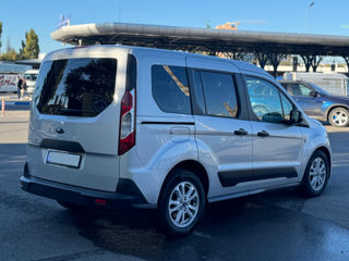 Ford Tourneo Connect foto 5