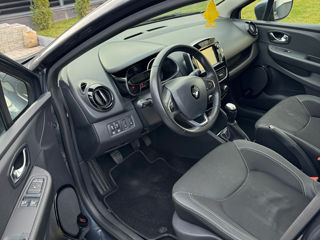Renault Clio foto 9