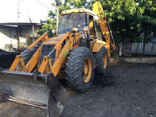 BuldoExcavator JCB 4CX