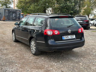 Volkswagen Passat foto 4