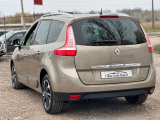 Renault Grand Scenic foto 10