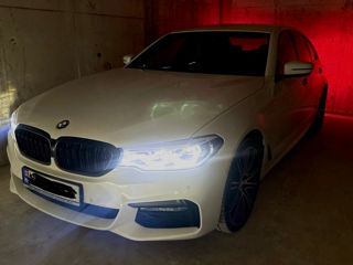 BMW 5 Series foto 2