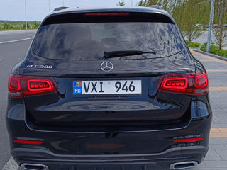 Mercedes GLC foto 7